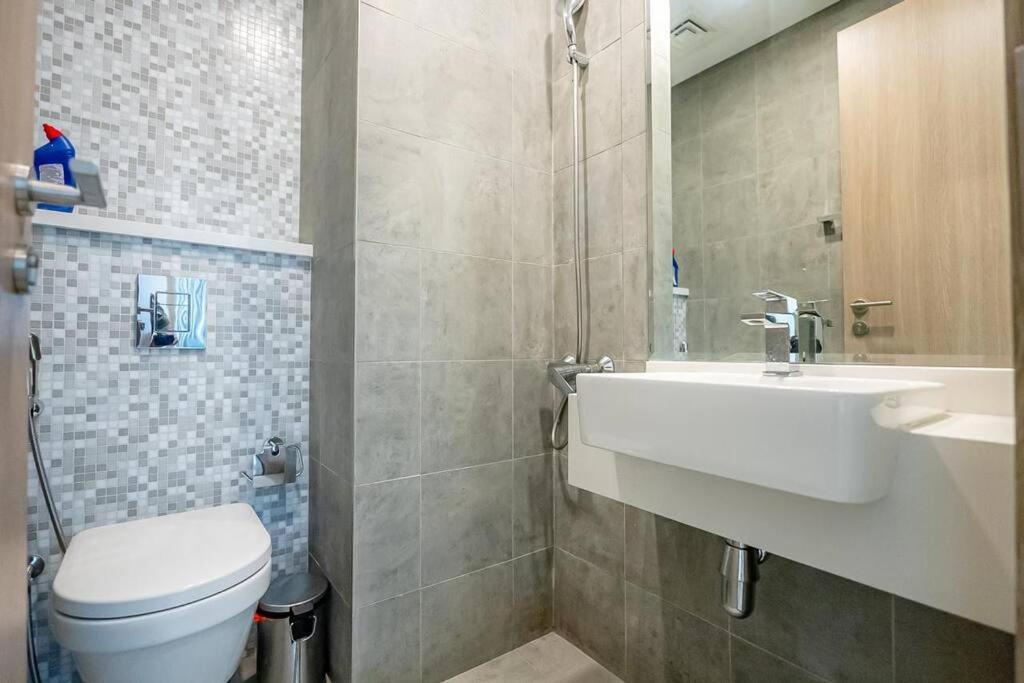 Top-notch 3br In Stella Maris Tower In Marina Apartment *
